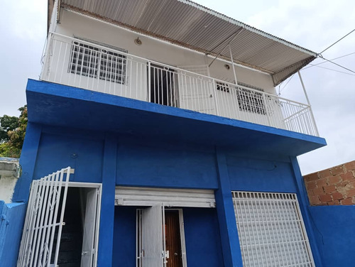 Casa En Venta En La Candelaria 250 Mts2 Alto Trafico. (hg)