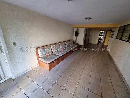 Imagen 3 de 14 de Apto. En Venta Playa Grande #23-13443 Johana Blan 04123368346