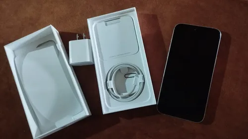 Apple iPhone 15 Pro Max - Titanio Blanco (Usado)