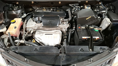 Toyota RAV4 2.5 XLE AWD AT