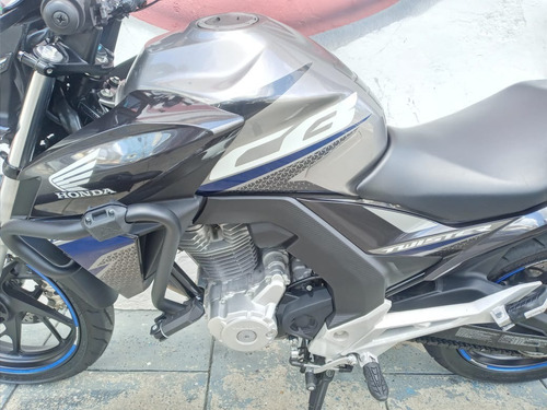 Honda Twister 250 2020 Cinza
