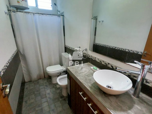 Casa 3 Dormitorios En Club Del Lago, Punta Ballena - Ref : Pbi2327