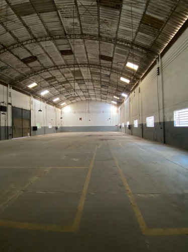 Imagem 15 de 16 de Galpão Para Alugar, 750 M² Por R$ 9.000,00/mês - Jardim Tupanci - Barueri/sp - Ga0213