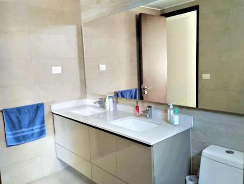 Departamento En Venta De 3 Dorm. En Las Condes