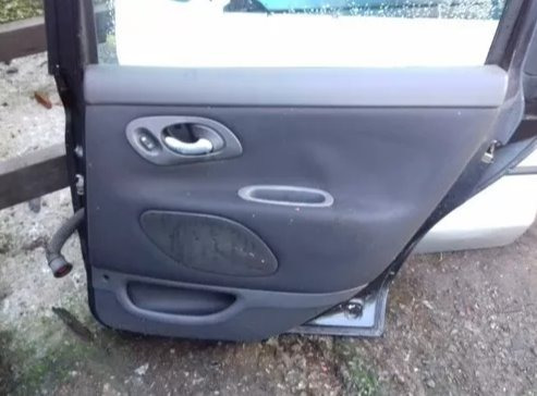 Forro De Porta Mondeo 1998 A 2003 Traseira Direita