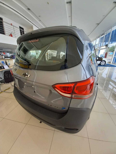 Imagem 7 de 14 de Chevrolet Spin Activ 7 1.8 (flex) (aut)