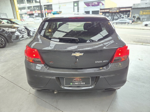 Chevrolet Onix Onix Hatch Joy 1.0 8V Flex 5p Mec.