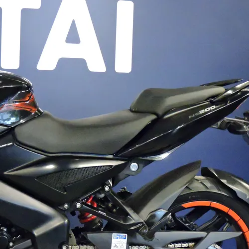 Bajaj Pulsar Ns 200 Fi