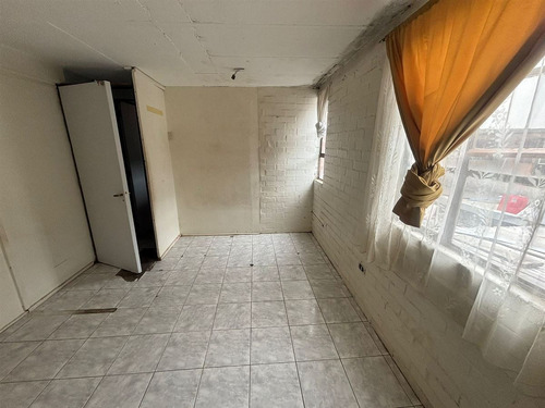 Departamento En Venta De 2 Dorm. En San Bernardo