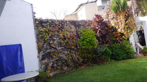 Dueño Vende Ph Independiente Con Pileta Semiclimatizada, Cochera, 5 Dormitorios, Quincho, Parrilla, Jardín, Patio, 8,66 Mts De Balcón, 2 Habs En Pb Y 3 En 1° C/espacio Aéreo, Coghlan Al Cfte-fte