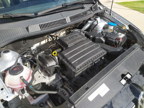 Volkswagen Suran Highline 1.6 2019