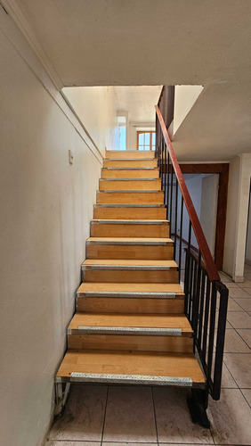 Casa Esquina En Venta, Buen Barrio. (79951)