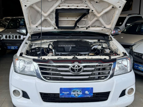 Toyota Hilux 3.0 TDI 4x4 CD SRV (Aut)