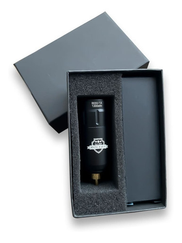 Fuente inalámbrica Aston Portable Rocket Power Wireless, color negro, negro