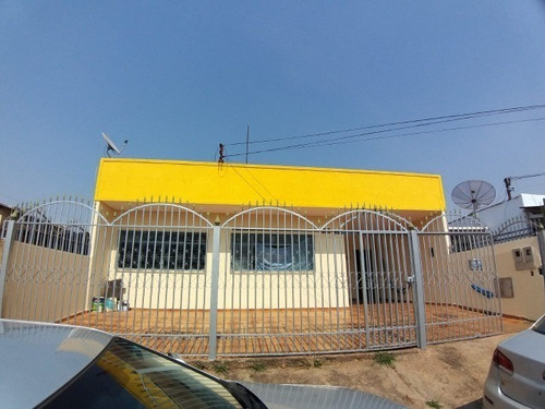 Imagem 1 de 9 de Qnm 23 Ceilândia Sul Imóvel Com 2 Residências 3 Quartos 2 Vagas 250 M² - Meuimo242 - 68460536