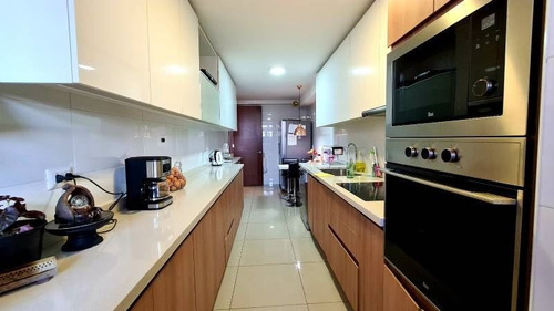 Imagen 4 de 13 de Departamento En Venta De 3 Dormitorios En Las Condes