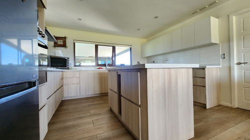 Impecable Casa En Condominio Portal De Molino Viej...