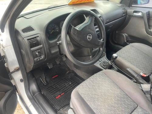 Chevrolet Astra 2.0 Gl