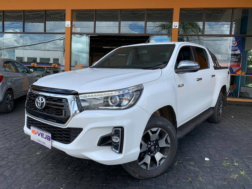 Toyota Hilux 2.8 Srx 4x4 Cd 16v Diesel 4p Automático