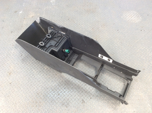 Base Consola Central Ford Mustang Mod 05-09 Original (Usado)