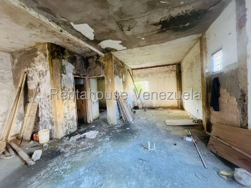 Venta Casa En Cabudare En Obra Gris, Ubicada En Un Urbanismo Cerrado Con Seguridad ,urb La Montanita Katty Vasquez Kv- Cod 25 -19913