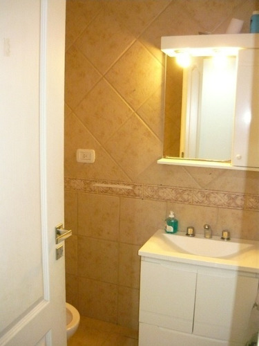 Imagen 8 de 9 de Departamento En Venta En Wilde Centro