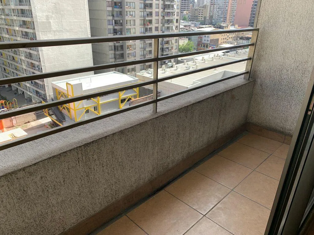 Imagen 3 de 14 de Arriendo Departamento De 2 Dormitorios Calle Serrano 266