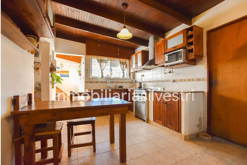 Imagen 8 de 26 de 516 E/ 9 Y 10 Ringuelet - Casa En Venta