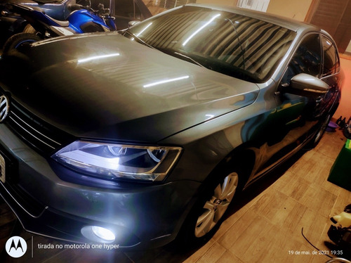 Volkswagen Jetta 2012 2.0 Comfortline Flex 4p Automática