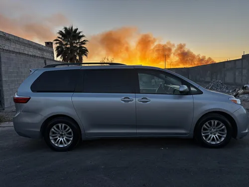 Toyota Sienna 3.5 Xle V6 At