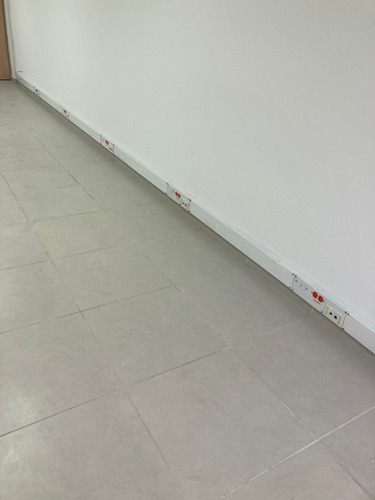 Imagen 8 de 14 de Oficina Para Arrenda En Naranjal