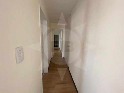 Imagen 8 de 9 de ::: Eib Vende Hermoso Departamento Con Cochera :::