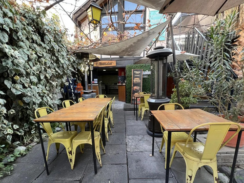 Excelente Local Comercial  De 27 M2 Con Espacio Para Terraza