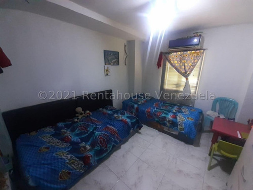 Imagen 6 de 12 de Apartamento En Venta La Morita Maracay 22-13962 Hc