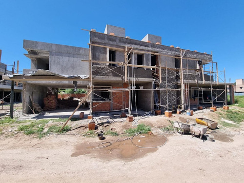 Imagen 8 de 18 de Departamento En Rivera Norte