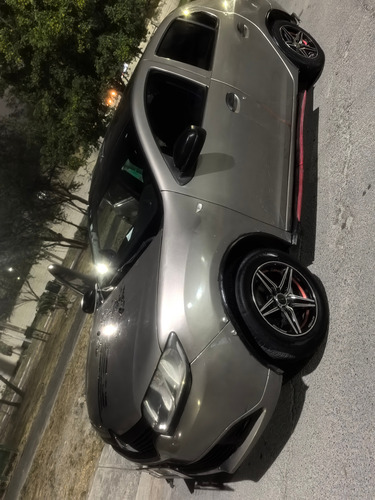 Renault Logan 1.6 Dynamique Mt
