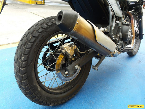 Imagen 10 de 15 de Royal Enfield Himalayan Motos