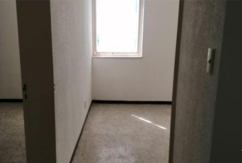 Departamento De Recuperacion Bancaria En Av. Centenario