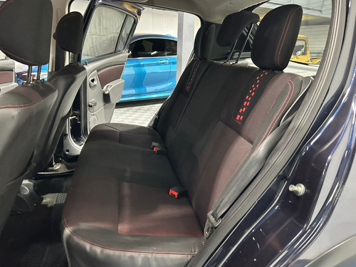 Renault Sandero Stepway 1.6 Privilege 105cv