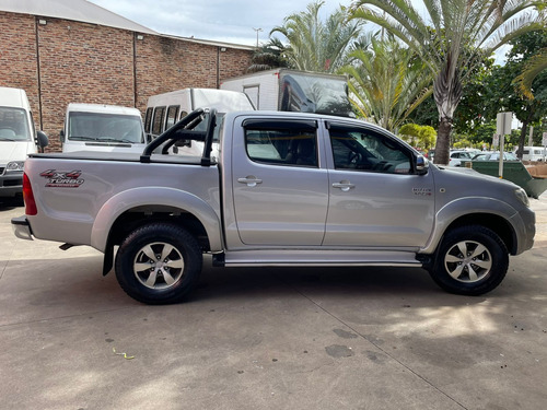 Toyota Hilux 3.0 Srv Cab. Dupla 4x4 Aut. 4p
