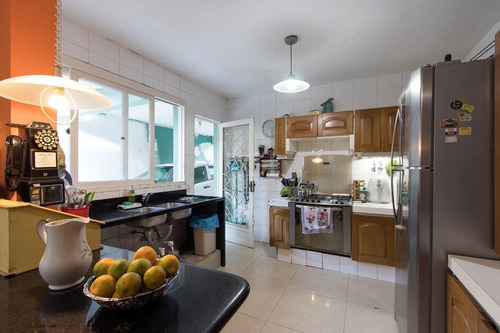 Casa Em Jardim Isabel Com 3 Dormitórios - Lu431066