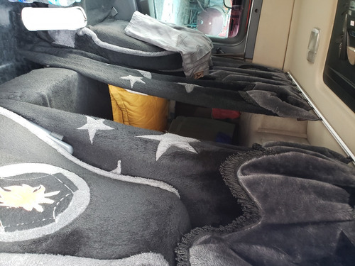 Imagem 9 de 9 de Scania R 440 6x4 2013 / 2014 Bug Leve Unico Dono Bloco Novo