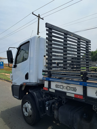 Mb Accelo 1016 Carroceria 4x2 - (2021)