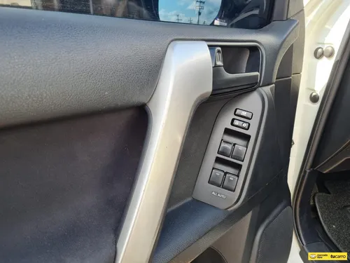 Toyota Prado TXL 3.0cc AT AA 4X4