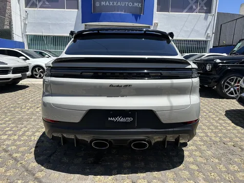 Porsche Cayenne Turbo Gt 2024 Gris