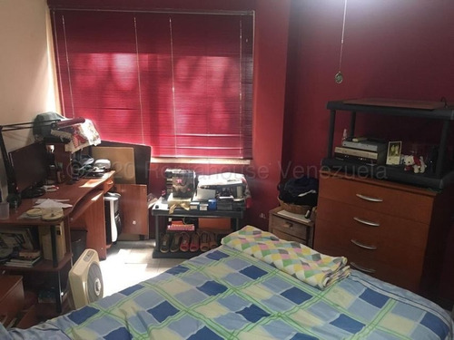 Imagen 15 de 24 de Casa En Venta Prados Del Este 22-17848