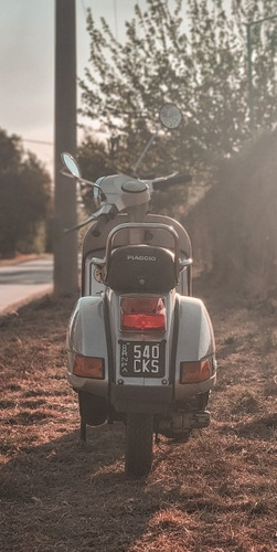 Imagen 3 de 10 de Piaggio Vespa Px150