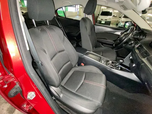 Mazda 3 2.0 Touring