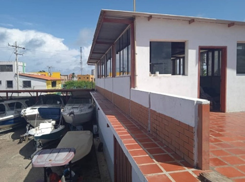 Imagen 2 de 6 de Marina En Tucacas , Estado Falcon