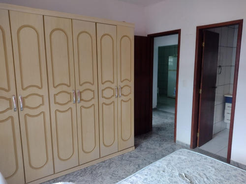 Casa Próximo Ao Muro Da Base Aérea Naval De São Pedro Da Aldeia